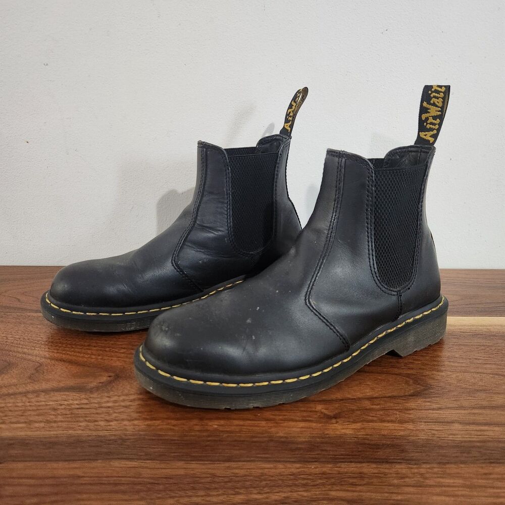 Dr Martens Yellow Stitch Black Leather Flat 2976 Chelsea Boots Womens 9M Black